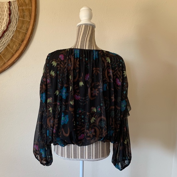 Free People Floral Long sleeve Mesh Boho Top Woman’s Small - Picture 4 of 9